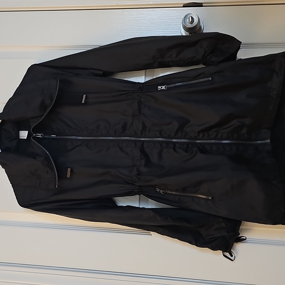 Mondetta Jackets & Blazers - Mondetta Black Lightweight Women's Jacket, Excellent Condition, Size SMALL